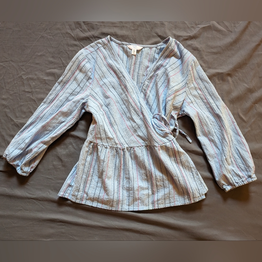 CUTE BABY BLUE WRAP SHIRT